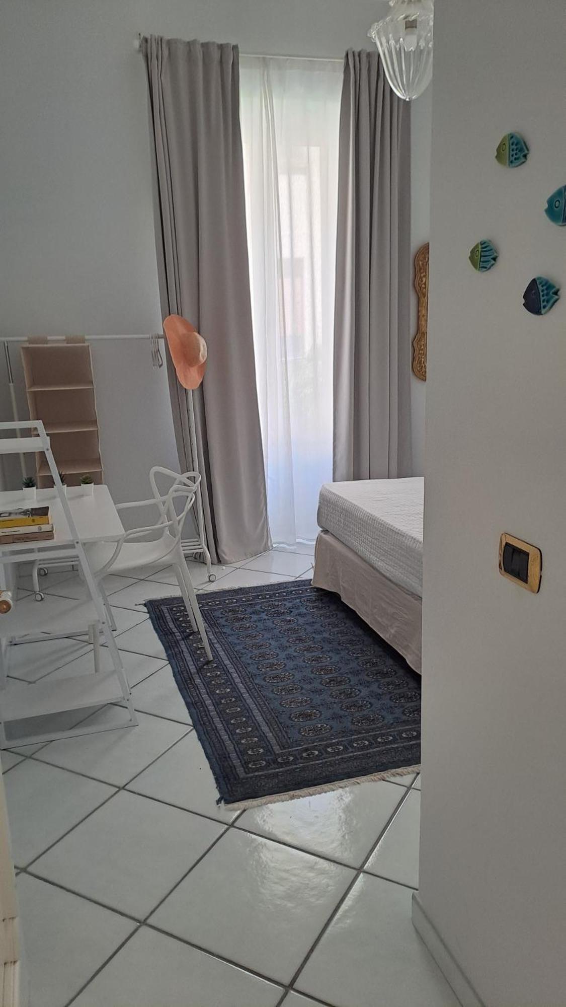 Grimaldi Apartment Salerno Exterior photo